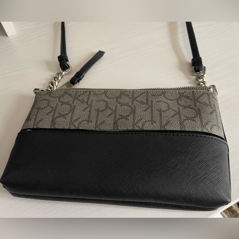 Calvin Klein Monogram Crossbody Bag Black & Gray Logo Shoulder Bag - Picture 10 of 12